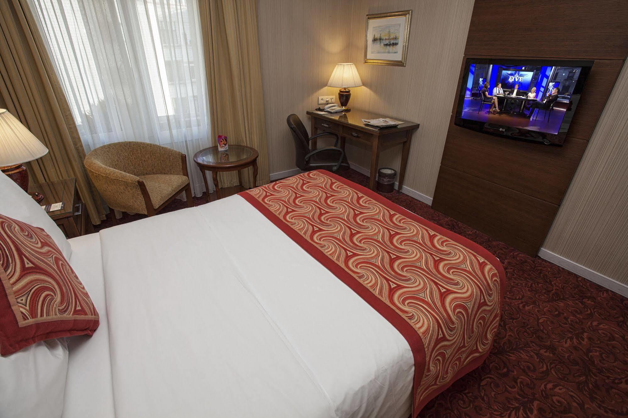 Buyukhanli Park Hotel Ankara Bagian luar foto